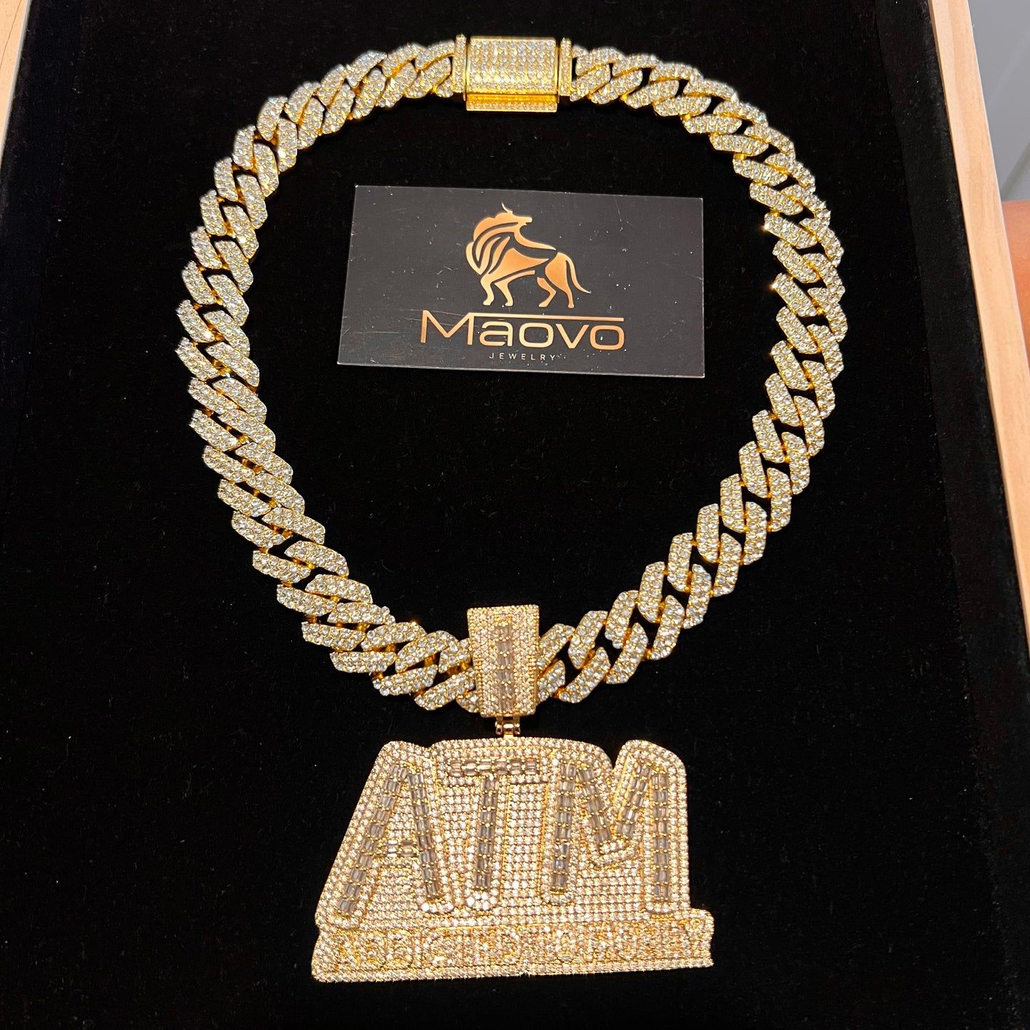 Gold Iced-Out 18mm 20 inches Cuban Link Chain & Pendant – AAA Rhinestone Hip Hop Necklace