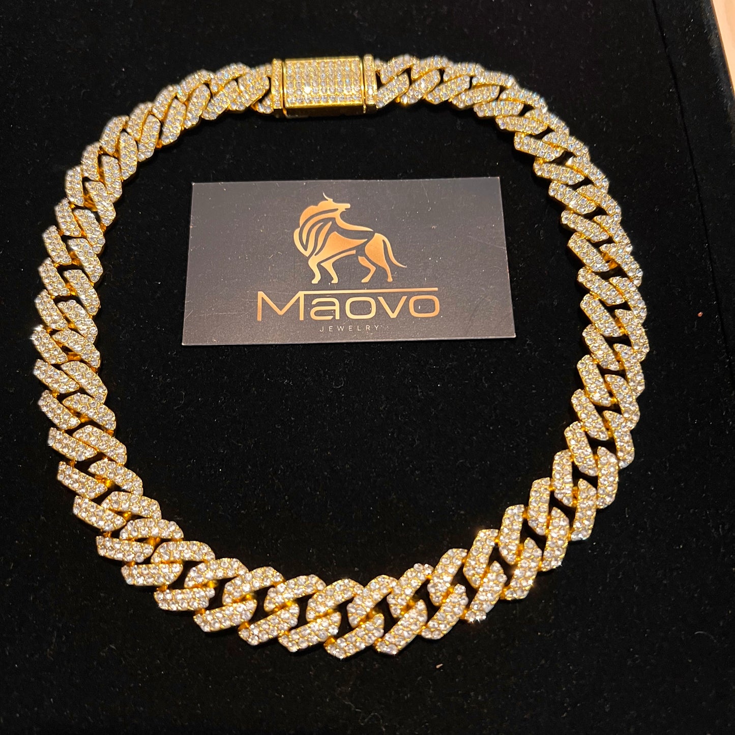 Gold Iced-Out 18mm 20 inches Cuban Link Chain & Pendant – AAA Rhinestone Hip Hop Necklace