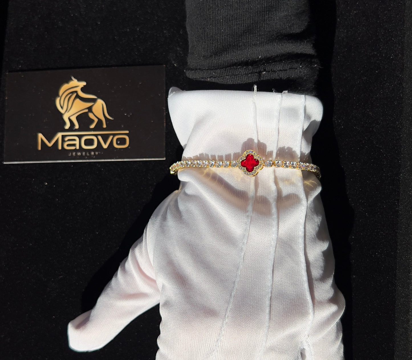 Unisex Fashion Four Leaf  Tennis Bracelet: Red Gold,Silver Charm